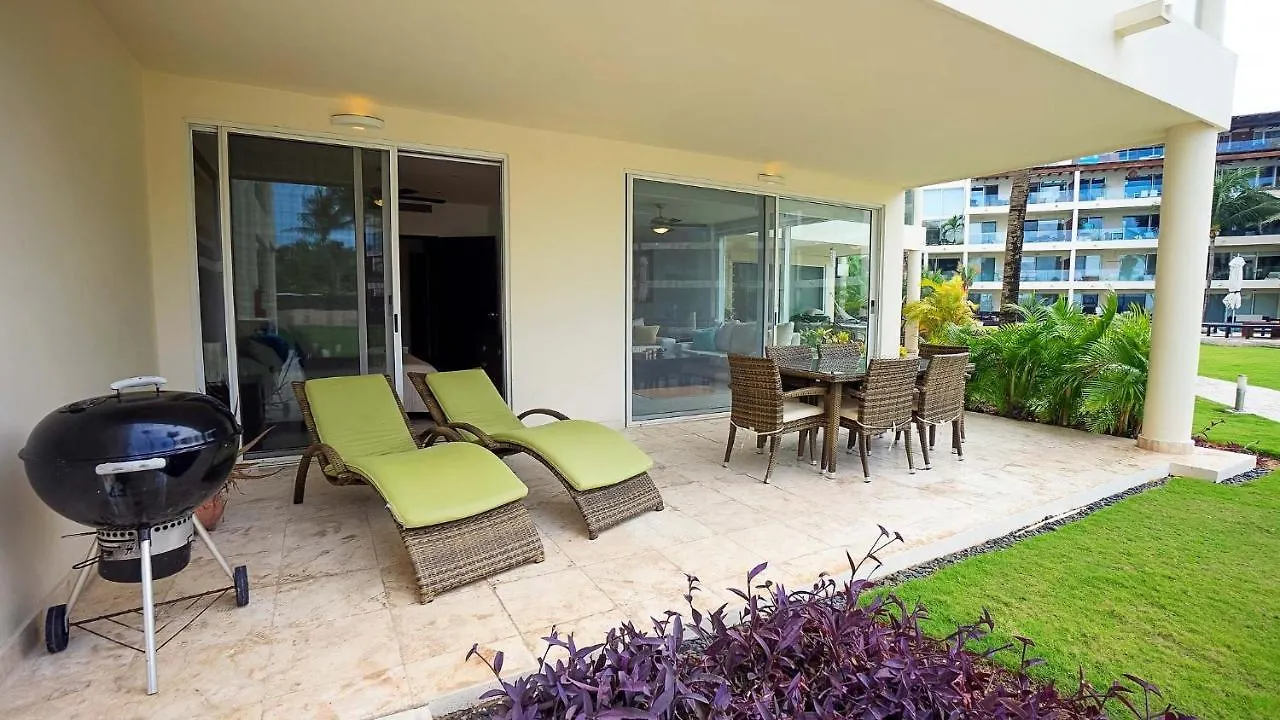Elements Garden House 2 Condo بلايا ديل كارمن