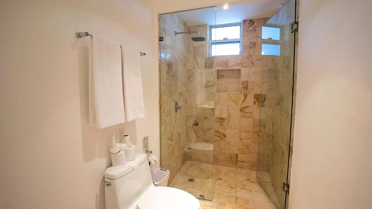 Elements Garden House 2 Condo Playa del Carmen
