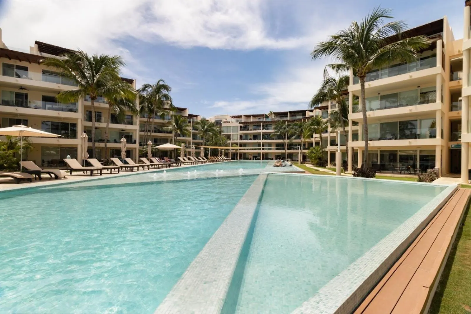 Elements Garden House 2 Condo Playa del Carmen Apartment