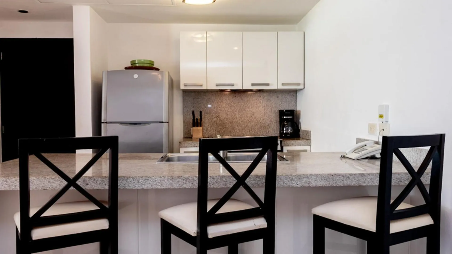 Elements Garden House 2 Condo Playa del Carmen 0*,