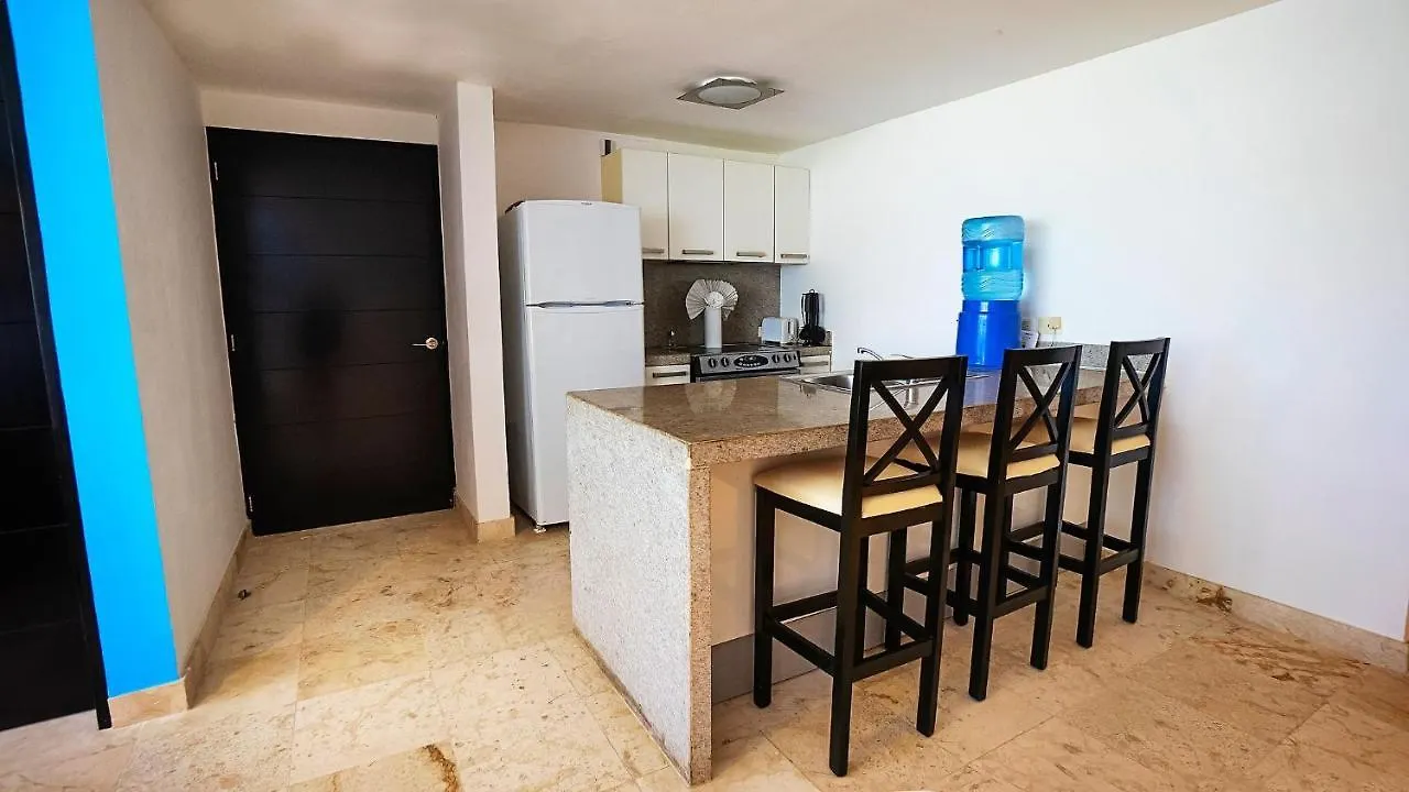 Elements Garden House 2 Condo Playa del Carmen Apartment